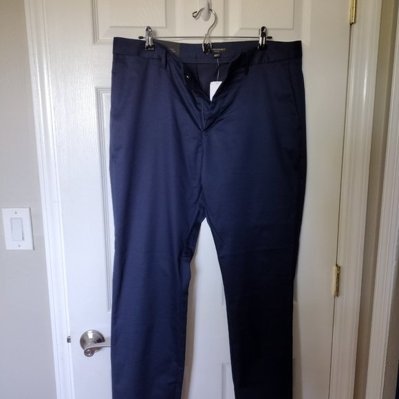 Banana Republic Core Temp Pant 35W x 32L - Picture 4 of 8